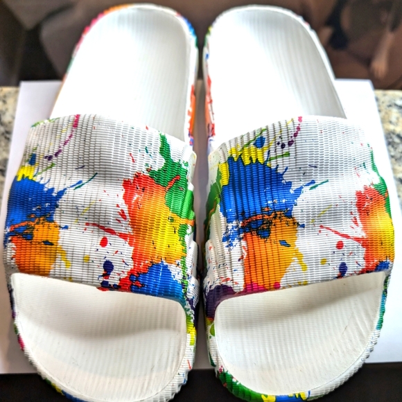 Slides - Unisex Colorful Rainbow Slides-  Men 8/9 or Women 9/10- EUC - Picture 3 of 6